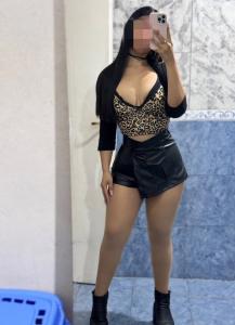 641653506: Chica busca chico en León