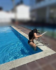 631485807: Chica busca chico en Burgos