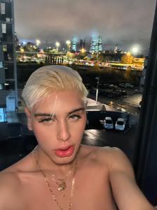 610845295: Chico busca chica en Tenerife