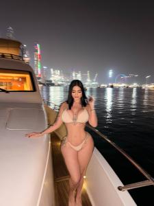 711223823: Chica busca chico en Barcelona