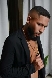 604222688: Chico busca chica en Barcelona