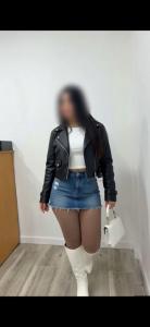 643783711: Chica busca chico en Málaga