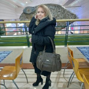 641697957: Chica busca chico en Álava