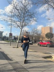 631965798: Chica busca chico en Valencia