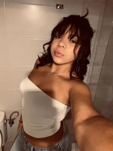 611358838: Transexual en Gerona