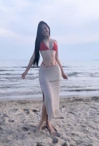 627899812: Chica busca chico en Ibiza