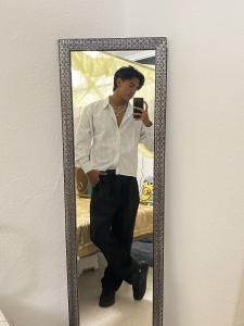 671589435: Chico busca chica en Valencia