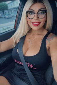 643211459: Transexual en León