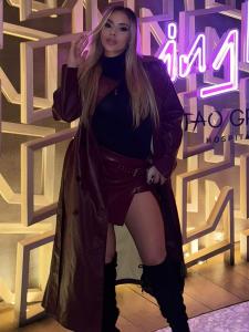 617781967: Chica busca chico en Barcelona