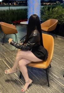 643620805: Chica busca chico en León