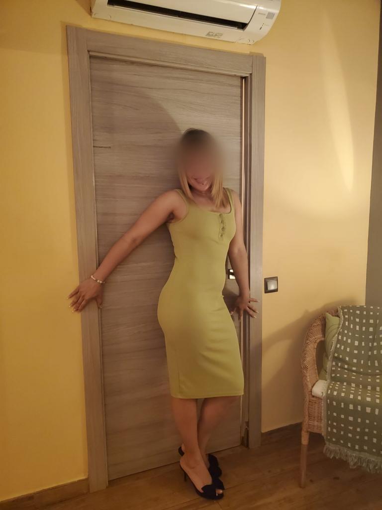 615517541: Chica busca chico en Gerona