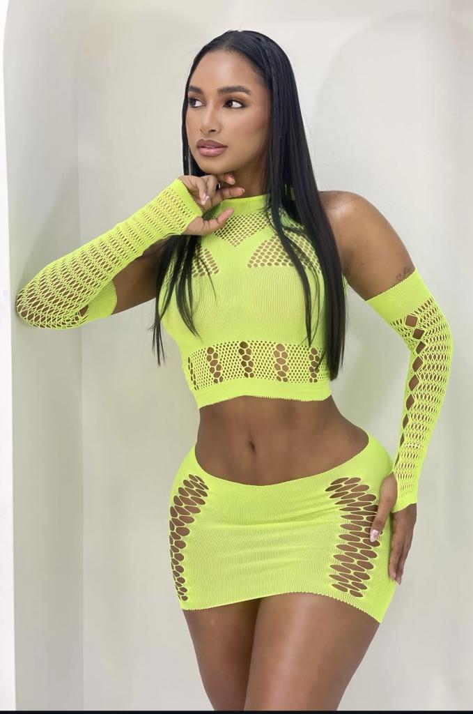 Chica busca chico en Cádiz: 