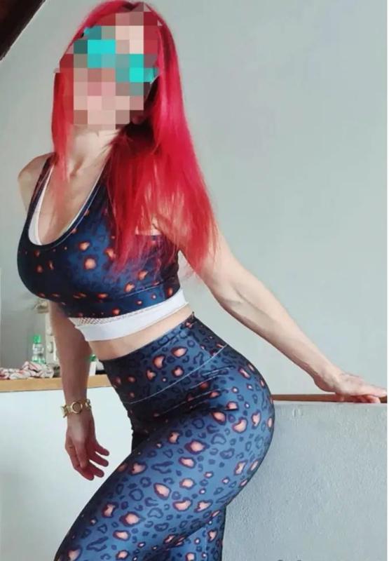 Chica busca chico en Cádiz: 