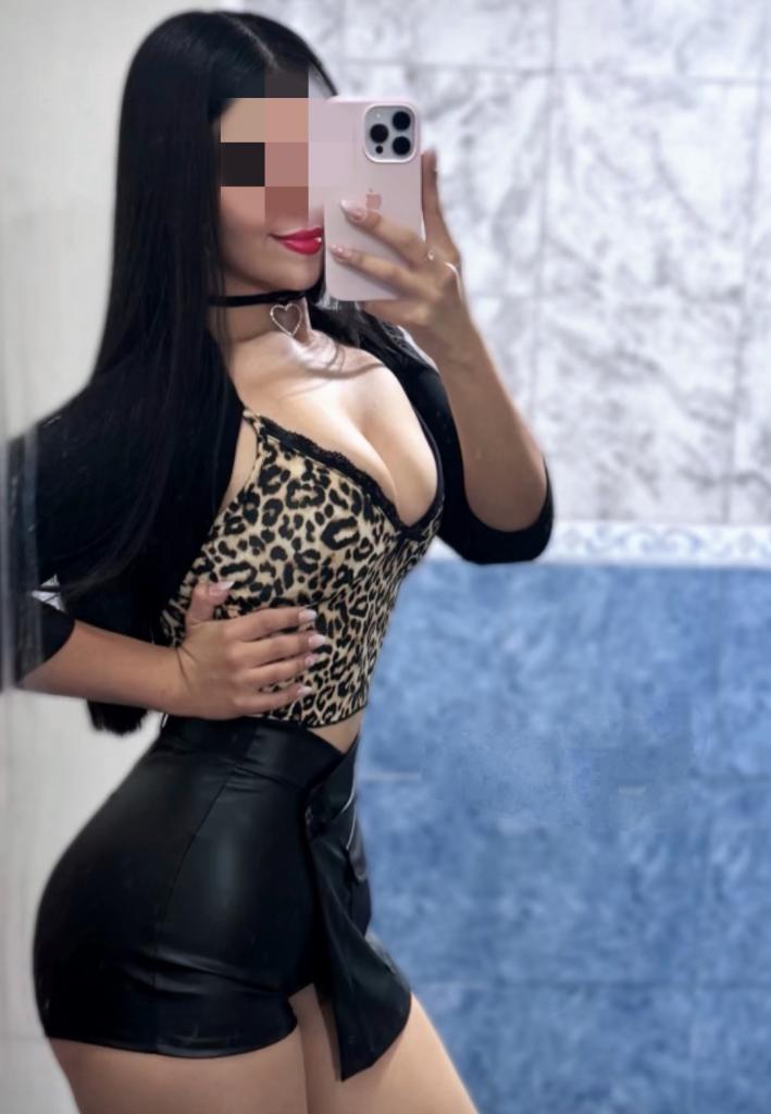 641653506: Chica busca chico en León