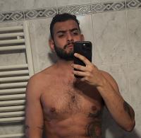 742072176: Chico busca chica en Sevilla