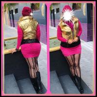 662697246: Chica busca chico en Sevilla