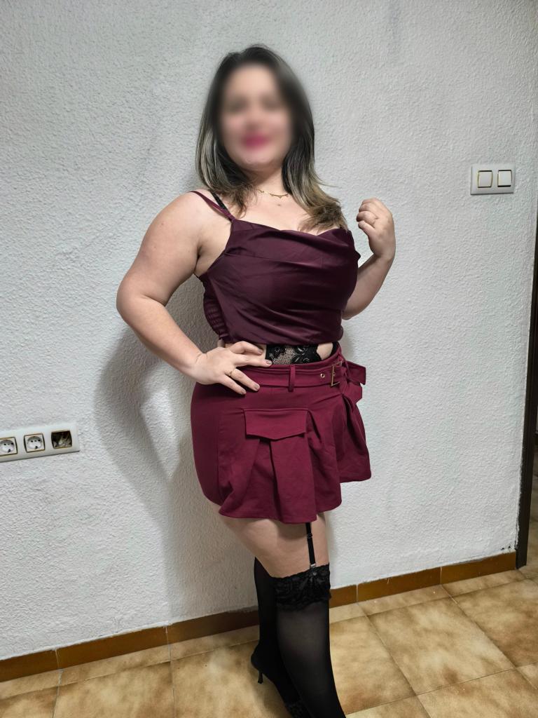 611987276: Chica busca chico en Murcia