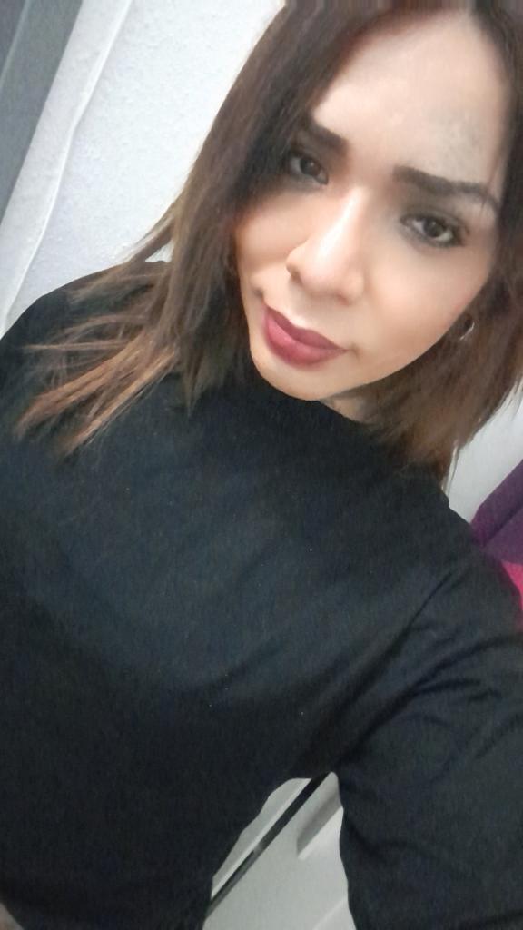 637787754: Transexual en Barcelona