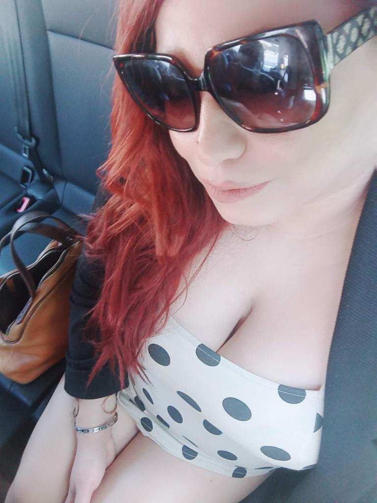 Chica busca chico en Tenerife: 