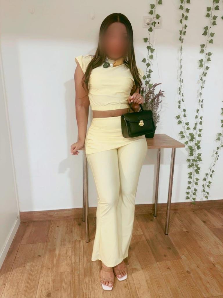 604291146: Chica busca chico en Madrid