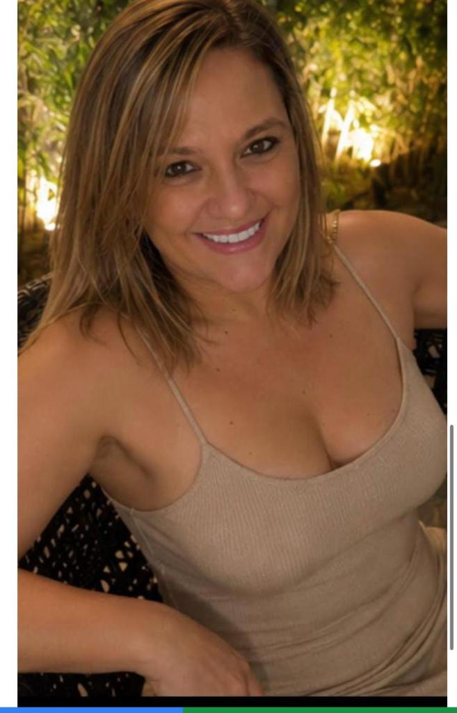 Chica busca chico en Ibiza: 