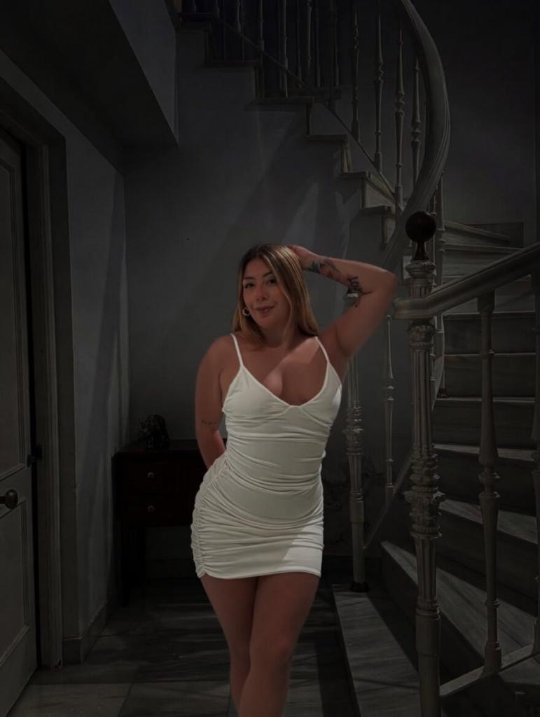Chica busca chico en Sevilla: 