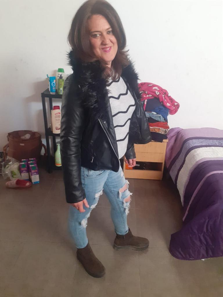 613259235: Chica busca chico en Murcia