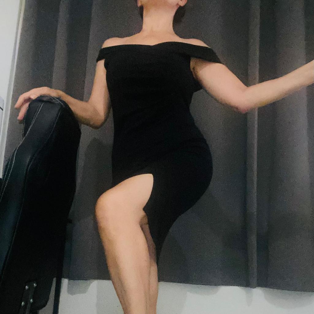 Chica busca chico en Alicante: 