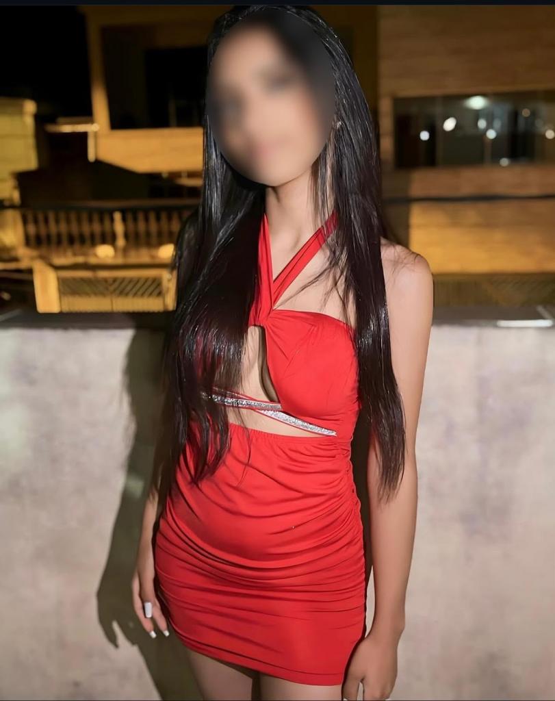 Chica busca chico en Tenerife: 