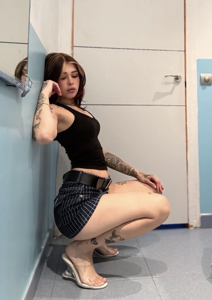Chica busca chico en Barcelona: 