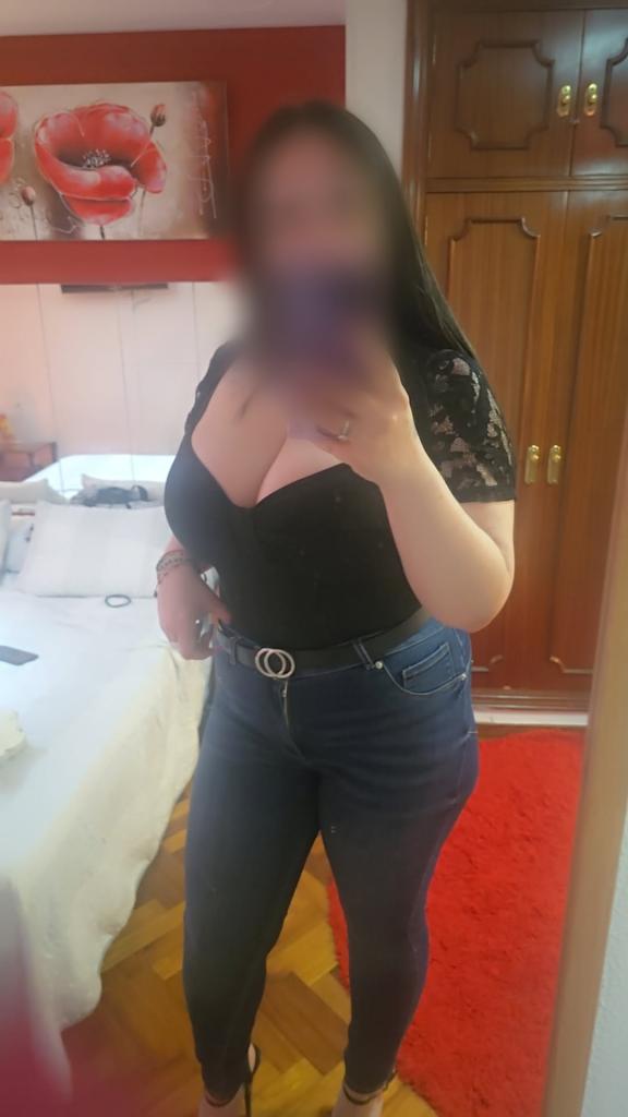 Chica busca chico en La Coruña: 