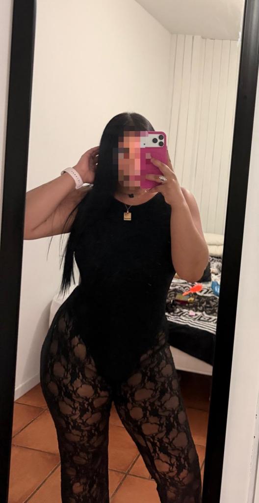 617532764: Chica busca chico en Cantabria
