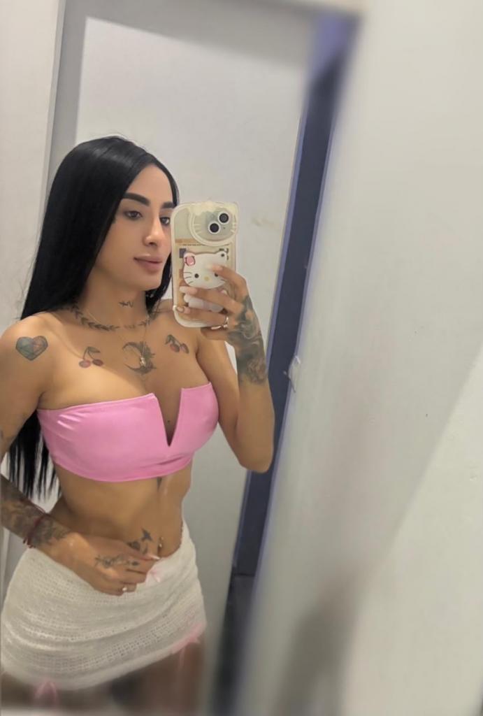623766561: Chica busca chico en Mallorca