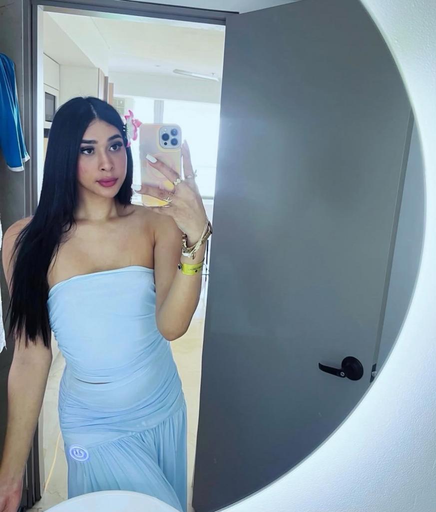 613764084: Transexual en Las Palmas