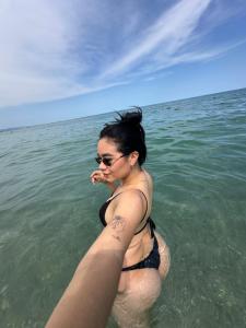 604384406: Chica busca chico en Málaga