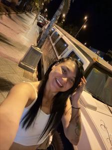 613943818: Chica busca chico en Pontevedra