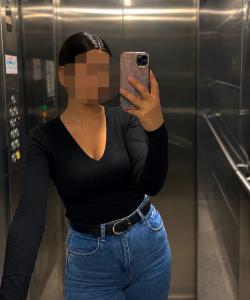 667805336: Chica busca chico en Madrid