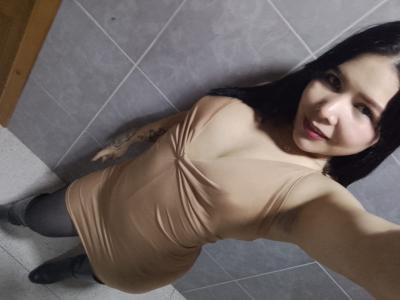 613829931: Chica busca chico en Pontevedra