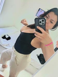 613643839: Chica busca chico en Orense