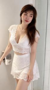 677900589: Chica busca chico en Madrid