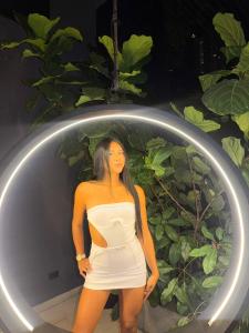 631137410: Chica busca chico en Barcelona
