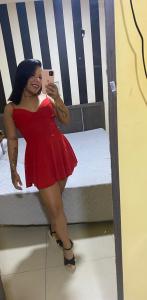 613829931: Chica busca chico en Pontevedra