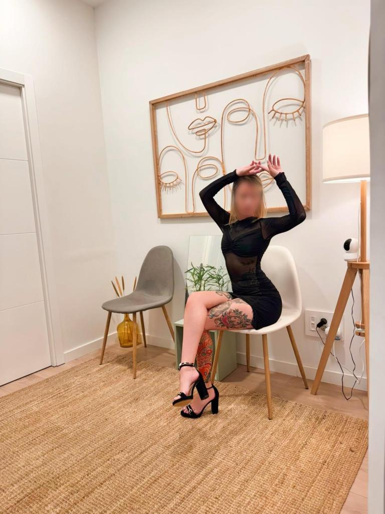 Chica busca chico en Mallorca: 
