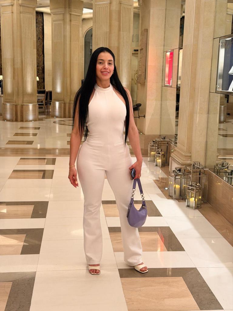 677680640: Chica busca chico en Murcia