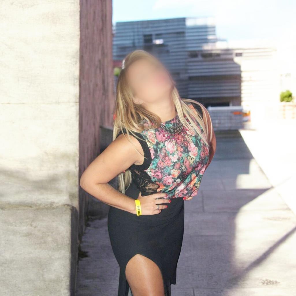 Chica busca chico en Almería: 