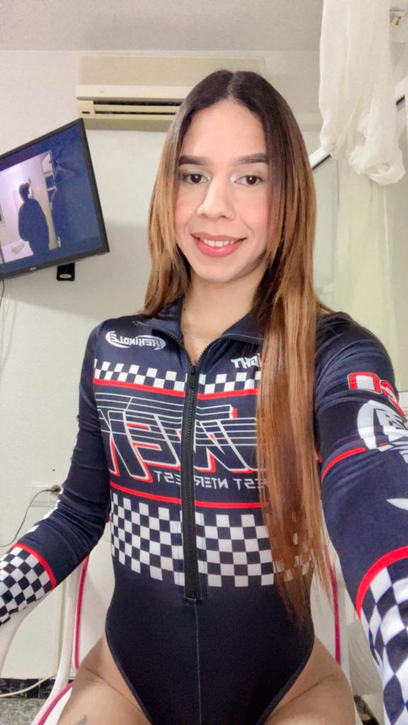 631731747: Travesti en Murcia