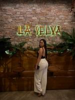 604384406: Chica busca chico en Málaga