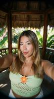 664248198: Chica busca chico en Sevilla