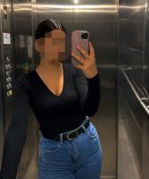667805336: Chica busca chico en Madrid