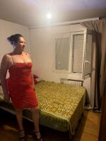 631409613: Chica busca chico en Cantabria